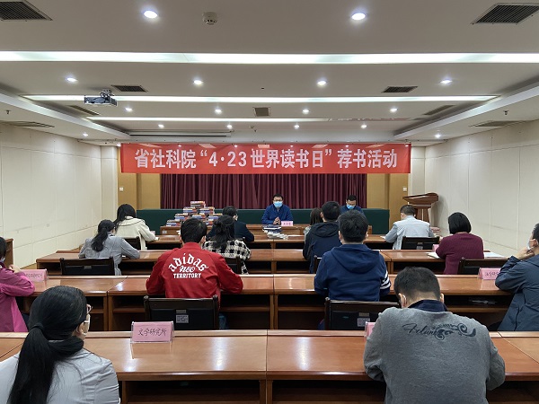 1587629442435223.jpg 活动现场1.jpg