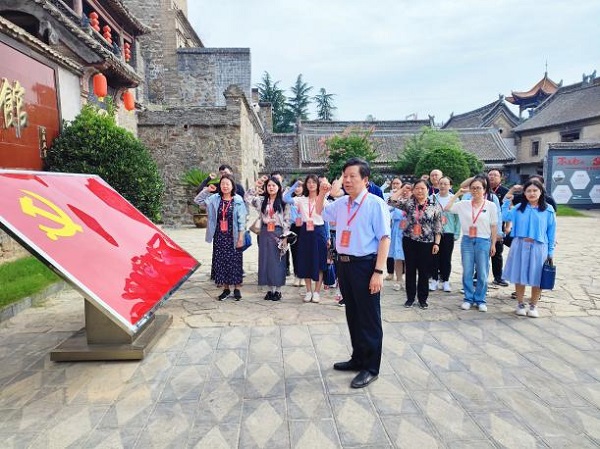 1690772371136557.jpg 图片2.jpg