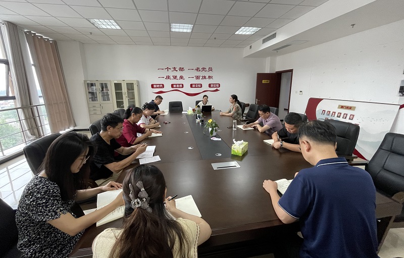 1753166944904657.jpg hc.jpg